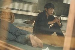Diễn xuất ám ảnh của Im Si Wan trong 'Unlocked' nhận cơn mưa lời khen từ khán giả