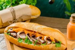 Bánh mỳ Việt Nam đứng thứ 7 trong top món ăn đường phố ngon nhất thế giới