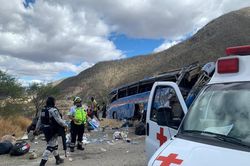 Ít nhất 17 người thiệt mạng trong tai nạn xe buýt ở Mexico