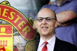 MU lần đầu tăng giá vé sau 11 năm, fan nổi điên với nhà Glazer