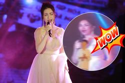 Hòa Minzy đi hát nhưng gặp đúng 'đối thủ', lẳng lặng buông micro đứng nhìn ngay trên sân khấu