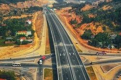Đôn đốc giải ngân đầu tư công