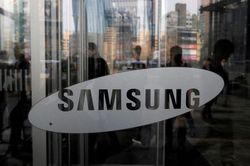 Cựu nhân viên Samsung bị bỏ tù vì ăn cắp công nghệ