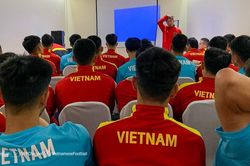 U20 Việt Nam quyết đấu Dubai FC trước giờ chốt danh sách