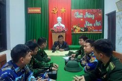 Chìm tàu cá, 3 ngư dân gặp nạn