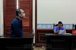 Phạt tù cựu Điều tra viên làm giả Quyết định khởi tố vụ án