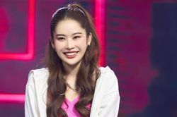 Thêm một người đẹp Vbiz muốn lấn sân sang con đường ca hát