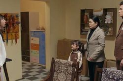 'Đừng làm mẹ cáu' tập 22: Happi phát hiện Hạnh không phải mẹ ruột, Quân cũng nghe thấy tất cả