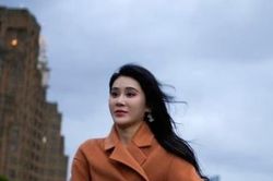 Người trẻ Trung Quốc thành sếp, thuê bố mẹ làm nhân viên