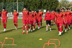 Bóng đá Việt Nam ngày 23/2: U20 Việt Nam đấu Dubai City FC (18h30)
