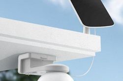 Bảo vệ nhà theo phong cách sống xanh cùng EZVIZ CB8