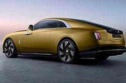 Rolls-Royce xác nhận khai tử động cơ đốt trong