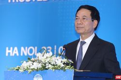 Bộ trưởng Nguyễn Mạnh Hùng: DN muốn tiến ra nước ngoài thì người lãnh đạo phải 'lĩnh ấn tiên phong'