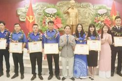 Chính trị - Xã hội Xây dựng Đảng Tạo nguồn phát triển đảng viên trẻ