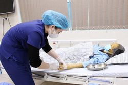 Phú Thọ: Sở Y tế không tiếp khách, nhận hoa chúc mừng nhân kỷ niệm Ngày Thầy thuốc Việt Nam (27/2)