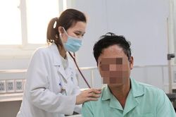 Hai bố con cùng cấp cứu vì nhồi máu cơ tim trong một ngày