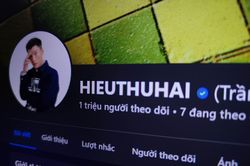 Vì sao Facebook, Twitter phải bán tick xanh