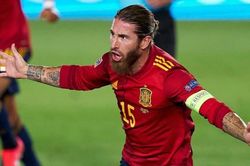 Sergio Ramos tuyên bố từ giã sự nghiệp đội tuyển quốc gia Tây Ban Nha
