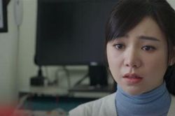 'Đừng làm mẹ cáu' tập 23: Hạnh (Quỳnh Kool) bị ung thư