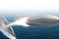 Khu trục hạm siêu tàng hình Zumwalt sẽ được trang bị tên lửa tấn công siêu thanh