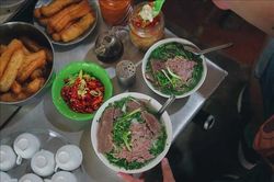 Hai quán phở Thìn ở Hà Nội