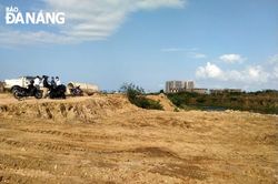 Vụ 'Chở xà bần, giá hạ đổ không đúng nơi quy định': Cơ quan chức năng vào cuộc kiểm tra hiện trường