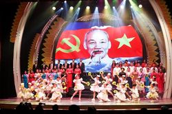 Chương trình nghệ thuật đặc biệt 'Đề cương về văn hóa Việt Nam - Những dấu ấn lịch sử'