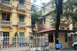 Nữ chuyên viên Sở Xây dựng thu 'phí bôi trơn', cuỗm tiền tỷ