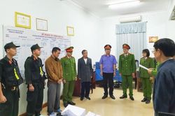 Thừa Thiên Huế: 'Thụt két' hơn 34 tỷ đồng, Giám đốc và 3 thuộc cấp bị bắt