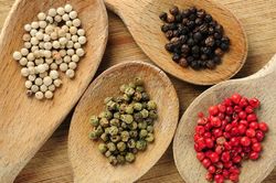 Giá tiêu hôm nay 26/2: Không có biến động, cao nhất 67.000 đồng/kg