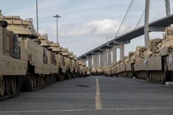 Ukraine nhận tin gây thất vọng về việc cung cấp xe tăng M1 Abrams của Mỹ