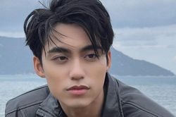 MONO lần đầu lưu diễn nước ngoài đã mất đồ: Biết lý do fan càng mê