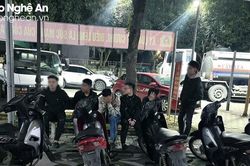 Kịp thời ngăn chặn nhóm thanh niên điều khiển mô tô lạng lách, đánh võng