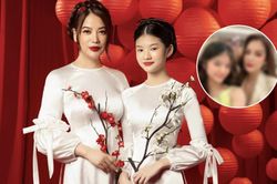 Lên đồ 'đọ sắc' cùng con gái rượu, nhan sắc Trương Ngọc Ánh đẹp bất chấp camera thường