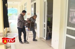 Những thầy thuốc nặng lòng với bệnh nhân phong