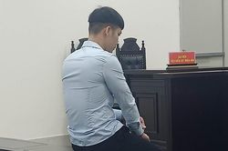 Nghi ngờ vợ trẻ 'gian díu' với ông chủ, người chồng dùng xăng phóng hỏa thiêu rụi xưởng may