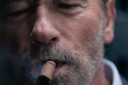 Arnold Schwarzenegger tái xuất với serie phim hài hành động của Netflix