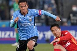 'Messi Thái' chung số phận với Công Phượng ở Nhật Bản