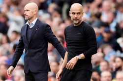 Man.United thắng danh hiệu sau mùa chuyển nhượng kỷ lục, HLV Guardiola 'phản kích'
