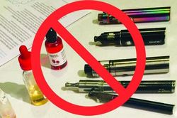 Nên cấm thuốc lá điện tử