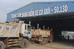 Khám xét Trung tâm đăng kiểm xe cơ giới 50-13D TP Hồ Chí Minh