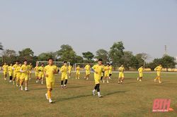 CLB Đông Á Thanh Hóa hội quân trở lại, rèn thể lực, kỹ chiến thuật