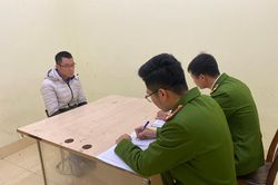 Ký khống giấy tờ và nhận hối lộ, 2 Phó giám đốc Trung tâm đăng kiểm 29-21D bị bắt