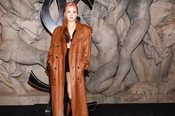 Dự show YSL, Rosé Blackpink lọt top hotsearch Weibo vì điều này