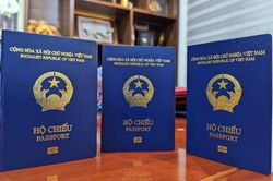 Hộ chiếu gắn chíp điện tử là gì, có gì khác với hộ chiếu thường?