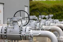Giá gas hôm nay 1/3: Giá gas trong nước giảm 16.000 đồng/bình 12kg