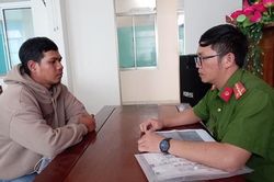 'Rút ruột' tiền hàng, hai anh em shipper bị khởi tố