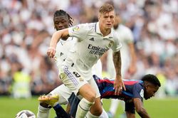 Real Madrid vs Barcelona: Nhà vua mở cuộc đi săn