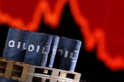 Giá xăng dầu hôm nay- 2/3: Dầu Brent tăng cao, tiến sát 85 USD/thùng