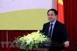 Thứ trưởng Bộ Nội vụ Vũ Chiến Thắng tiếp Mục sư Fraklin Graham